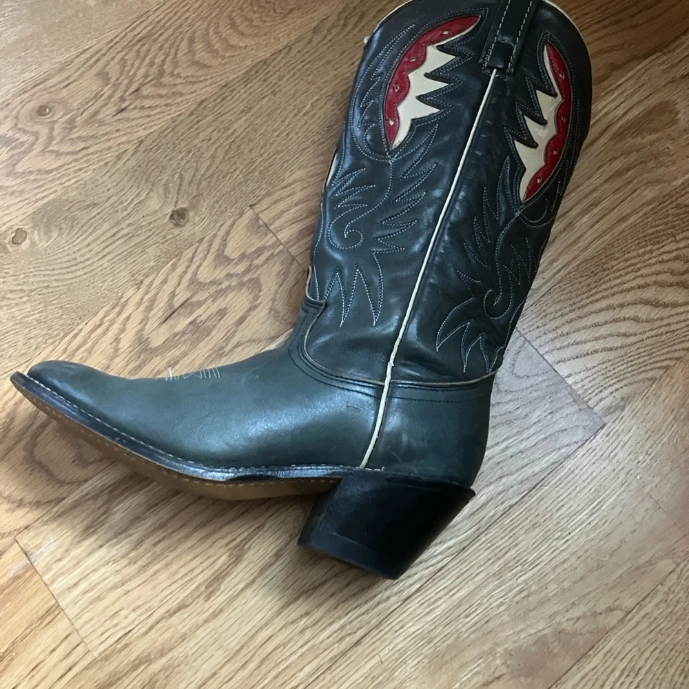 ACME Vintage Grey and Red Cowboy Boots - Picture 3 of 6